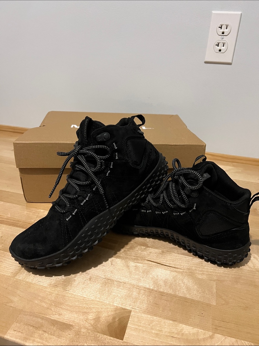 Merrell Black Women's Wrapt Mid Waterproof Boots